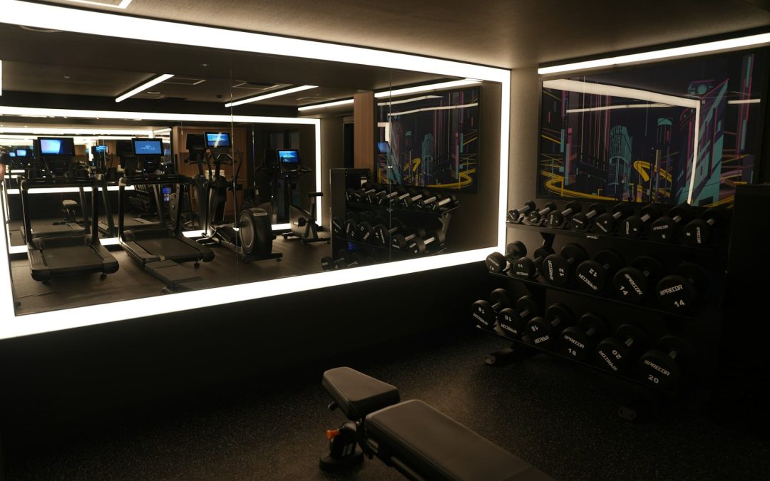 Where to Use Custom Mirrors: Bathroom, Gym & Feature Walls